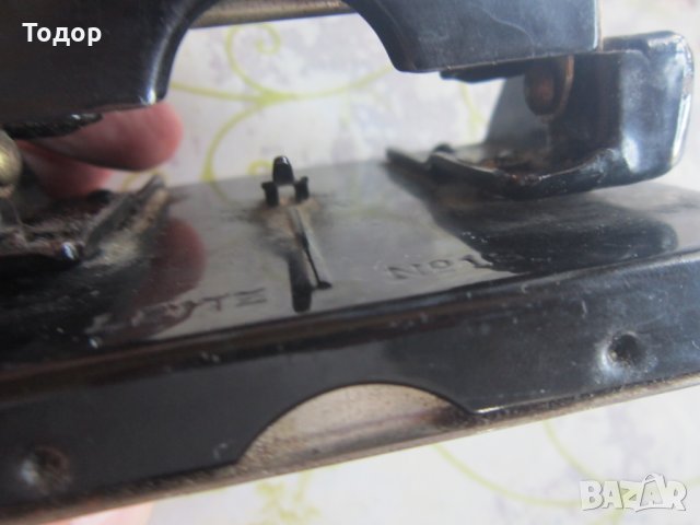 Немски метален перфоратар , снимка 4 - Колекции - 29800253