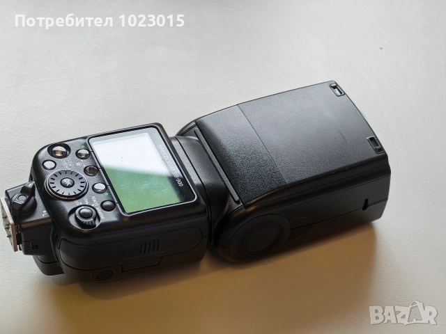 Светкавица Nikon SB-900, снимка 5 - Светкавици, студийно осветление - 53367119