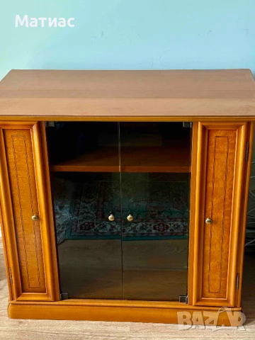 Масивен комплект Бюфет + Витрина + ТВ/Видео Шкаф, снимка 6 - Секции и витрини - 51172807