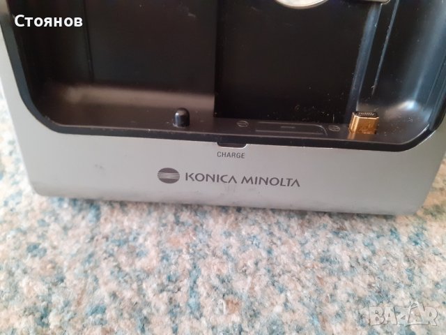 Зарядно Konica Minolta CA-1, снимка 3 - Батерии, зарядни - 44448964