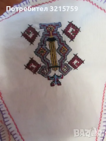 19век ръчна бродерия, каре, покривка,цигулка,фолк мотиви, снимка 9 - Антикварни и старинни предмети - 49221659