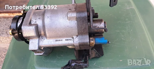 Помпа от Форд Транзит, снимка 4 - Части - 56331376
