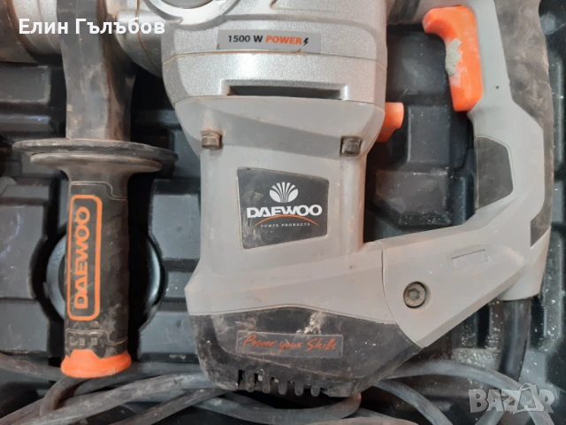 Перфоратор DAEWOO DARH26-105C, в куфар и принадлежности, снимка 3 - Перфоратори - 54365829