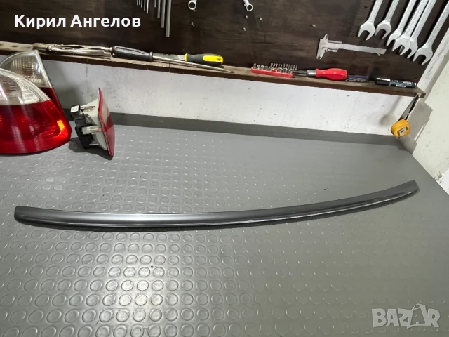 Лип на багажника за BMW E46 Седан