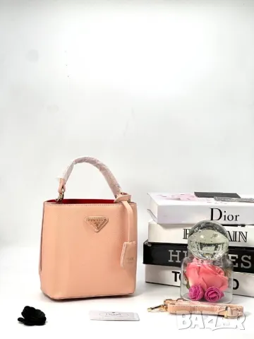 чанти prada milano , снимка 15 - Чанти - 50343385
