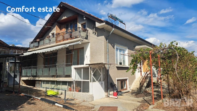 Тухлена къща в село Богомилово