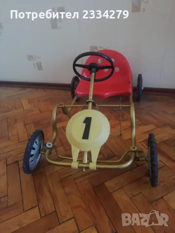 Стара децка количка с педали, 1970год. , снимка 3 - Антикварни и старинни предмети - 47647621