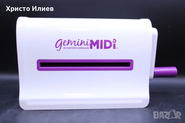 Машина за изрязване щамповане и релеф Gemini Midi за изработка на картички и скрапбукинг, снимка 2 - Други стоки за дома - 54063705