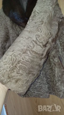 Кафяво палто естествен  косъм L, снимка 5 - Палта, манта - 47471435