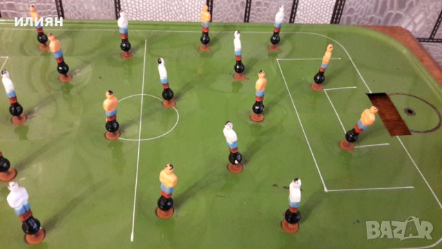 Стара ламаринена игра, футбол има забележки , снимка 2 - Колекции - 40726456