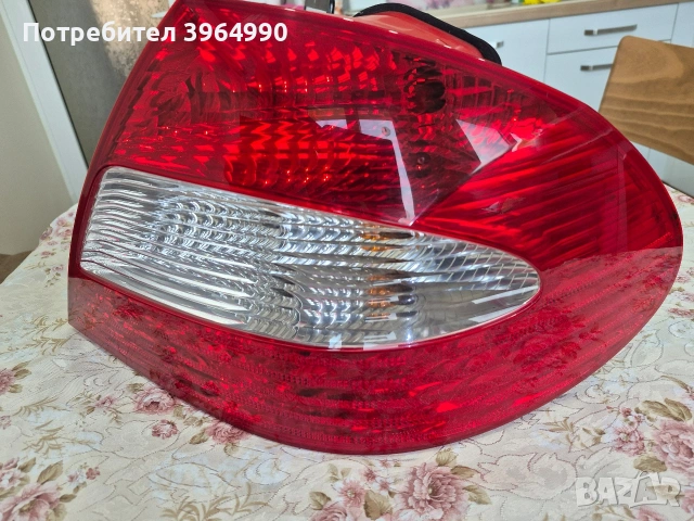 Неразличим от нов десен стоп за Мерцедес CLK W209 ФЕЙСТЛИФТ , снимка 3 - Части - 54047783