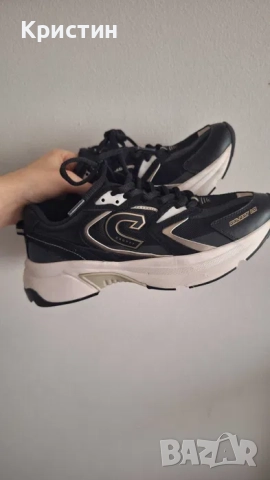 Нови дамски спортни обувки Skechers