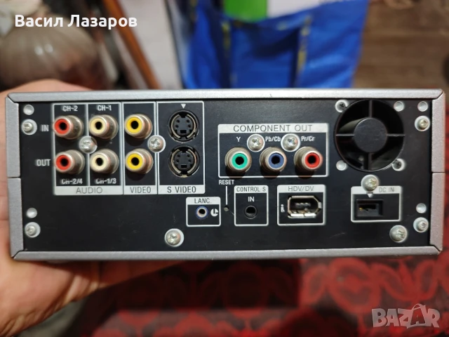 Видео рекордер Sony HVR-M15AE, снимка 2 - Плейъри, домашно кино, прожектори - 50937608