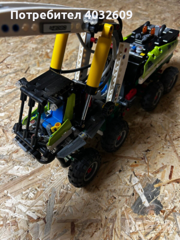 LEGO Technic Forest 2in1 pneumatic, Power Functions motor 1003 части, снимка 4 - Конструктори - 44796488