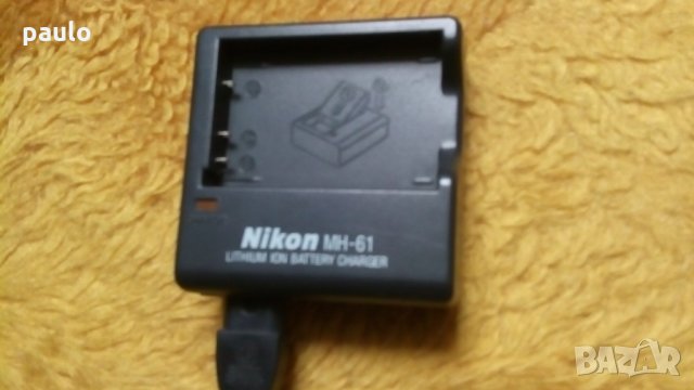 Nikon universal MH61 Промоция, снимка 1 - Камери - 30269815