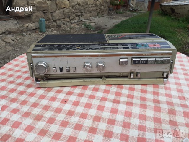 Старо радио,радиокасетофон Radiotehnika МЛ 6302, снимка 5 - Други ценни предмети - 29732717