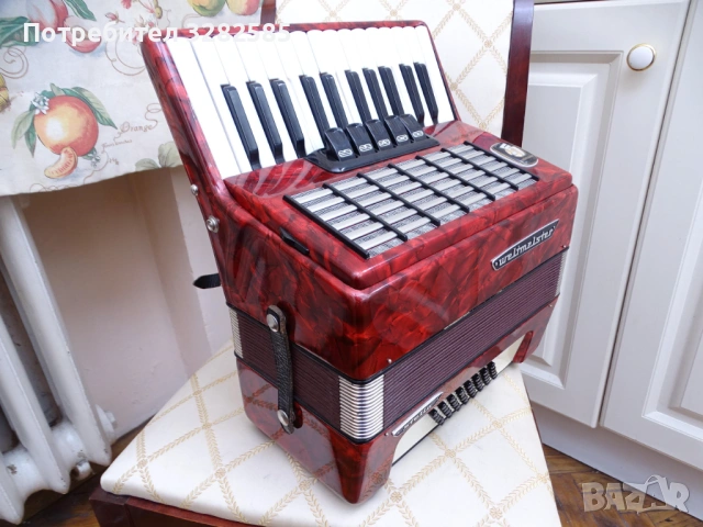 Акордеон Велтмайстер Стела 40 баса – перфектно състояние, снимка 6 - Акордеони - 53086207