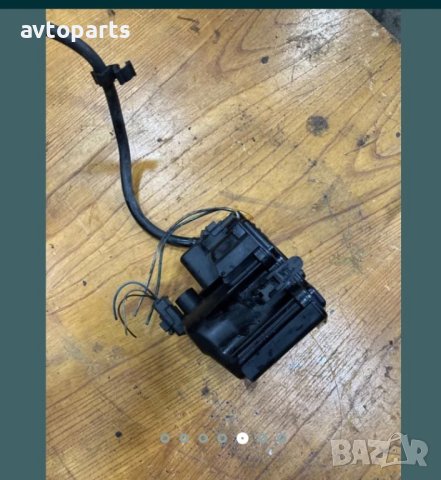 Citroen c4 picasso 2009година 1.6hdi 109кс Корпус горивен филтър, снимка 6 - Части - 40381779