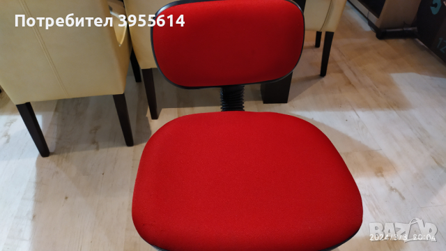 Продавам офис стол, снимка 6 - Столове за офис - 44624403