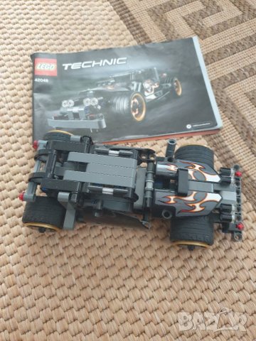  LEGO Technic Getaway Racer 42046 Building Kit 