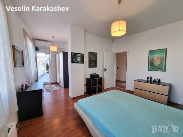 ПРОДАВА СЕ АПАРТАМЕНТ НАД ЕЗЕРОТО С ПОДЗЕМНО ПАРКОМЯСТО! ДИРЕКТНО ОТ СОБСТВЕНИК - БЕЗ КОМИСИОННИ!, снимка 10 - Апартаменти - 52790184