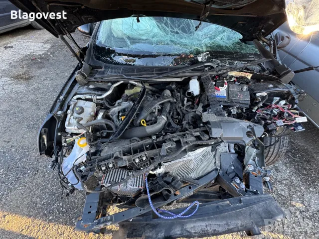 Renault Megane 1.3TCE RS LINE НА ЧАСТИ, снимка 11 - Автомобили и джипове - 48644163