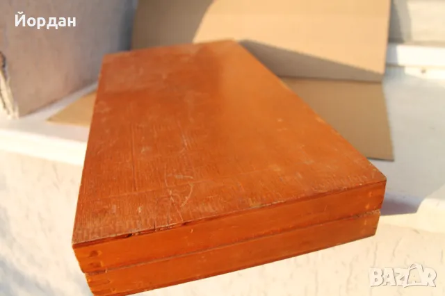 Дървена кутия за шах и табла, снимка 5 - Шах и табла - 47790960