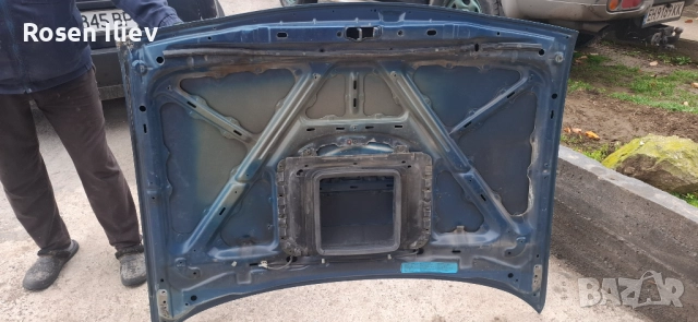 Преден капак и преден калник Нисан Терано 2, снимка 2 - Автомобили и джипове - 52878999