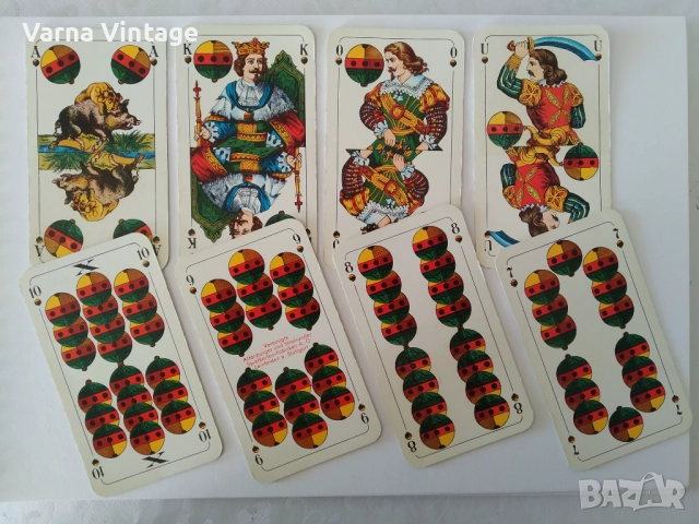 Колекционерски карти за игра в Скат в оригиналната пластмасова кутия. ASS Altenburg Германия. , снимка 5 - Карти за игра - 51887932