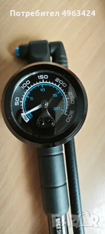 Помпа Cube Acid Race Shock 300, снимка 2 - Аксесоари за велосипеди - 56268299