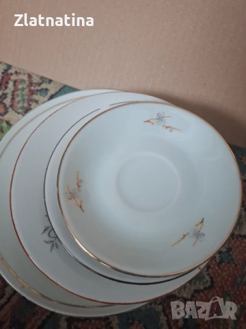 Много порцеланови български чинии !, снимка 8 - Чинии - 51055515