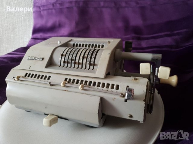 Сметачна Машина Brunsviga Уникат, снимка 3 - Антикварни и старинни предмети - 40748149