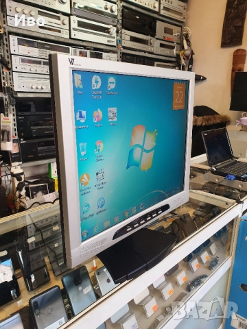 19" монитор Videoseven L19PS Има вградени тонколони. В отлично техническо и визуално състояние., снимка 4 - Монитори - 51997953