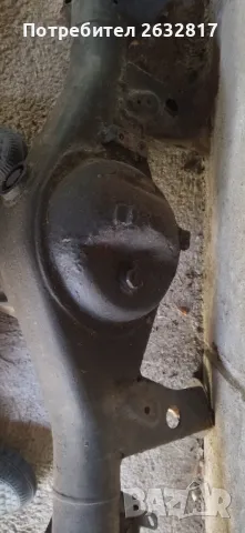Заден мост за тойота ландкрузер 2000 година 3,4 бензин , снимка 2 - Автомобили и джипове - 48709879