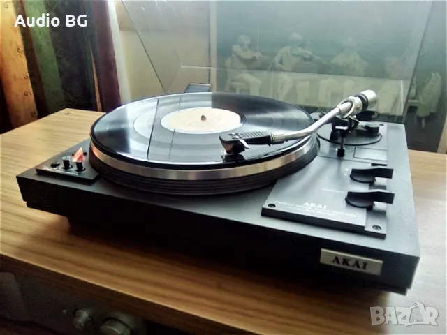 грамофон AKAI AP-206C Black, снимка 2 - Грамофони - 50227478