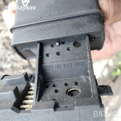 Лостче аудио управление Renault Megane II ,  8200103769 , снимка 3 - Части - 48739684