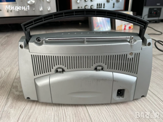 Roberts радио, снимка 2 - Радиокасетофони, транзистори - 50909327