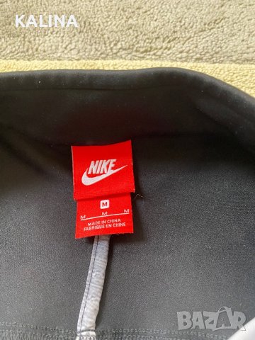 Яке Nike M, снимка 4 - Спортни екипи - 44478897
