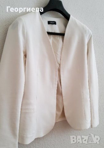 Елегантно бяло сако без ревери, снимка 2 - Сака - 37889103