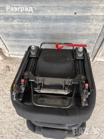 Трети ред седалки Пежо 307, снимка 7 - Части - 53901603