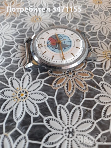 Руски механичен часовник Спутник.Кировские, снимка 5 - Антикварни и старинни предмети - 51015808