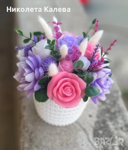 Аранжировки от глицеринов сапун, снимка 15 - Изкуствени цветя - 47968913