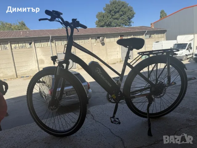 Електрически градски велосипед 28″ с 250W мотор, 36V 13Ah батерия и пробег до 90 км
