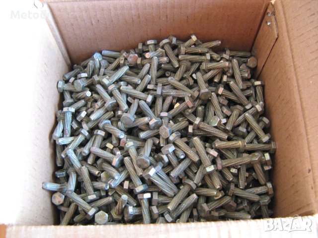 Винт резбонарязващ ф6х25мм шестостенна глава 200бр.