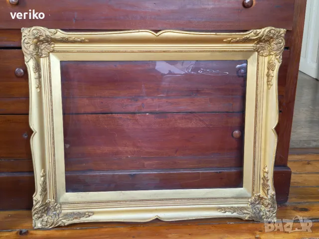 Стари масивни дървени рамки