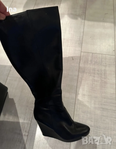 Едтествена кожа ботуши келвин клайн, снимка 2 - Дамски ботуши - 51762831