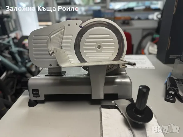 METRO PROFESSIONAL F25 професионална колбасорезачка 250 мм