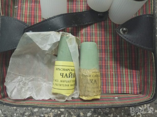 Продавам колекционерски бръснарски комплект , снимка 3 - Други ценни предмети - 30214187