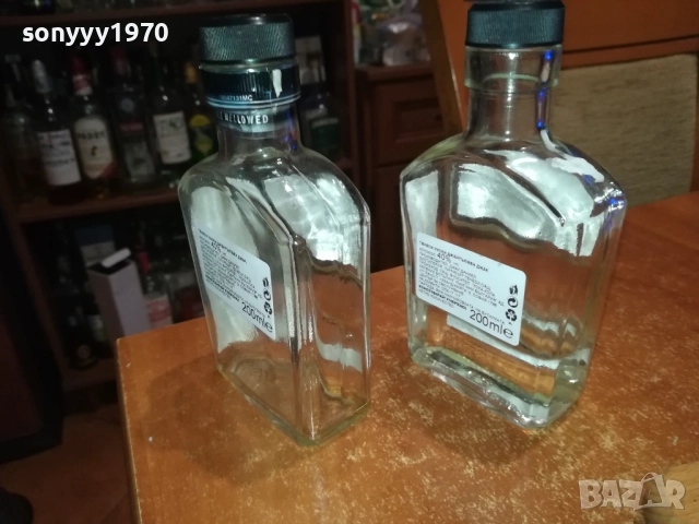 jack daniels x2 празни шишета от 200мл 1011251329, снимка 11 - Колекции - 52362147