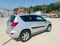 toyota rav 4 2008 год дизел 2,2 136 коня 4*4  на 241600 км ,5500 евро , снимка 3